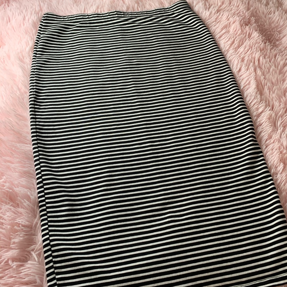 Pencil skirt